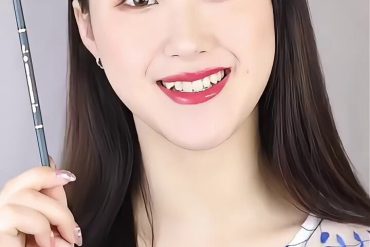 液体眉笔适合谁？液体眉笔和普通眉笔的差别